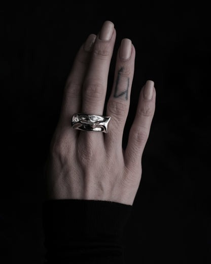 Ardea Heavy Ring
