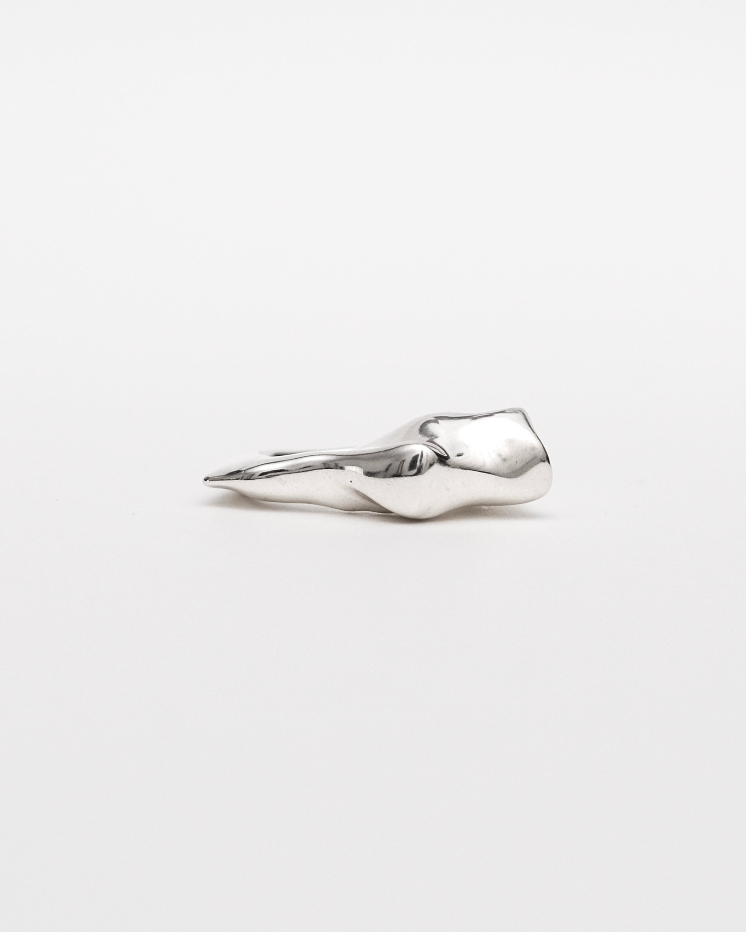 Grus Ring